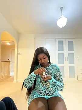 Snapshot of katarina_jay chatting on 25, 10, 2025 katarina jay online show from 25, 10, 2025