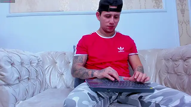 Scott Clark online show from 18, 12, 2025