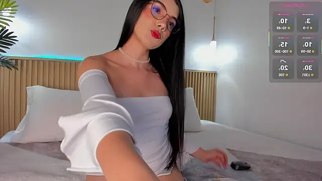 Sarita  Gomez online show from 10, 11, 2025