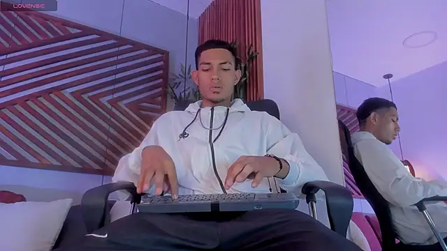 Snapshot of Adonis_WB chatting on 16, 9, 2025 Adonis WB online show from 16, 9, 2025