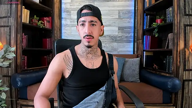 Donovan Desmond online show from 18, 4, 2026