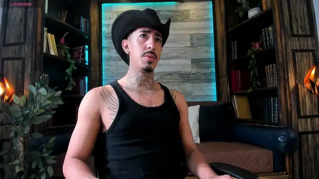 Snapshot of Donovan_Desmond chatting on 14, 6, 2026 Donovan Desmond online show from 14, 6, 2026