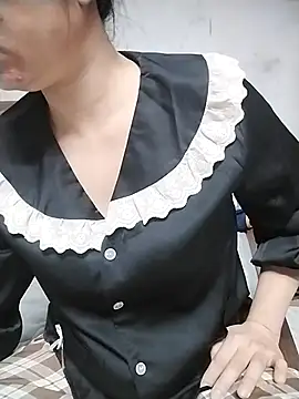 Mie rose online show from 4, 11, 2025