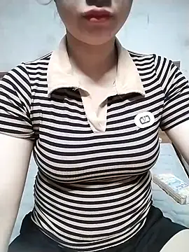 Mie rose online show from 6, 11, 2025