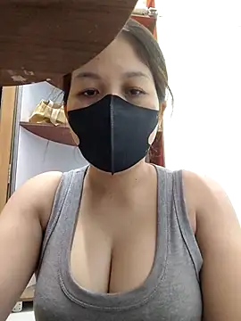 Snapshot of Ladymlem chatting on 23, 9, 2025 Ladymlem online show from 23, 9, 2025