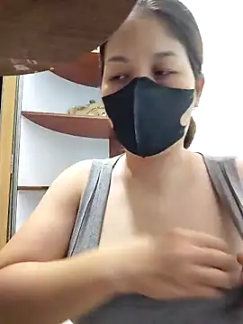 Snapshot of Ladymlem chatting on 27, 9, 2025 Ladymlem online show from 27, 9, 2025