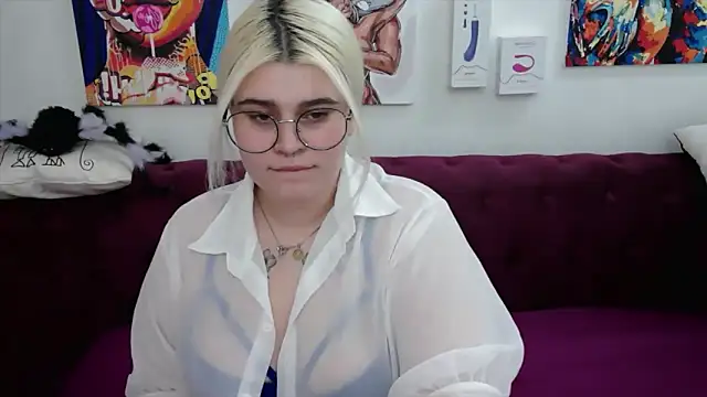 Amber Monro online show from 20, 10, 2025