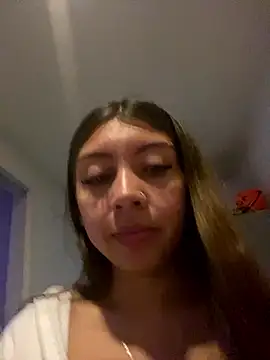 Sara-cooper2 online show from 10, 1, 2026