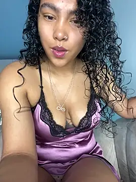 SophieD online show from 2, 4, 2026