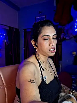 Snapshot of Love_Beauty01 chatting on 29, 3, 2026 Love Beauty01 online show from 29, 3, 2026