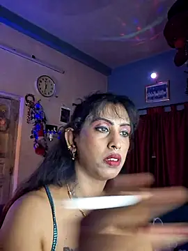 Snapshot of Love_Beauty01 chatting on 25, 5, 2026 Love Beauty01 online show from 25, 5, 2026