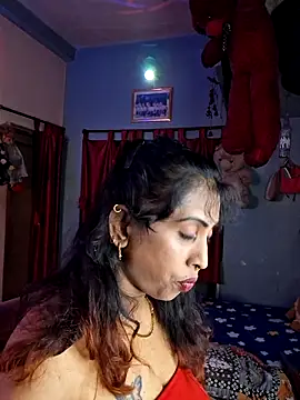 Snapshot of Love_Beauty01 chatting on 30, 5, 2026 Love Beauty01 online show from 30, 5, 2026