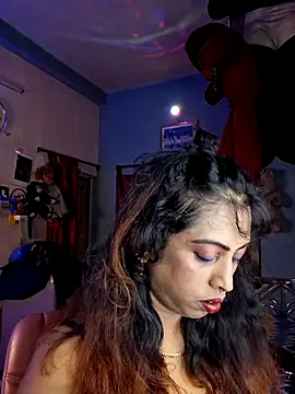 Snapshot of Love_Beauty01 chatting on 13, 6, 2026 Love Beauty01 online show from 13, 6, 2026