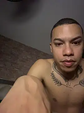 Snapshot of AlphaMasterXxx chatting on 5, 5, 2026 AlphaMasterXxx online show from 5, 5, 2026