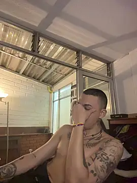 Snapshot of AlphaMasterXxx chatting on 14, 5, 2026 AlphaMasterXxx online show from 14, 5, 2026