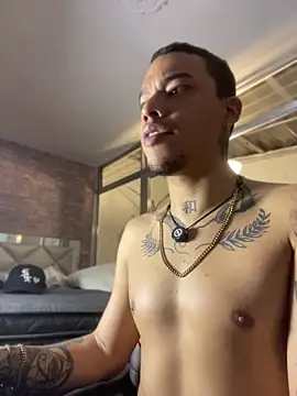 Snapshot of AlphaMasterXxx chatting on 13, 6, 2026 AlphaMasterXxx online show from 13, 6, 2026