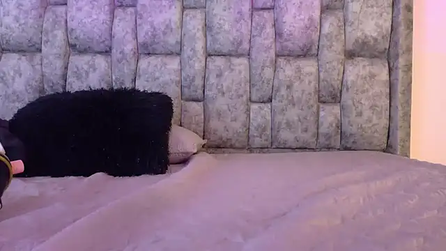 Lizbeth Rouse online show from 14, 1, 2026