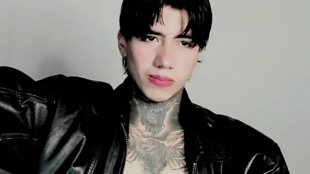 Snapshot of Alex_bdsmz chatting on 10, 11, 2025 Alex bdsmz online show from 10, 11, 2025