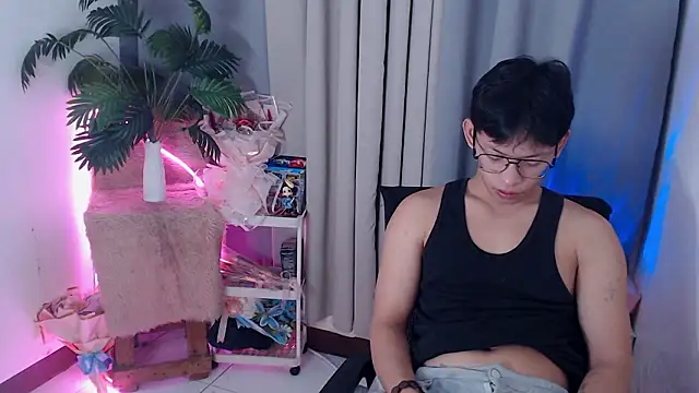 pinkcock froi2305 online show from 12, 3, 2026