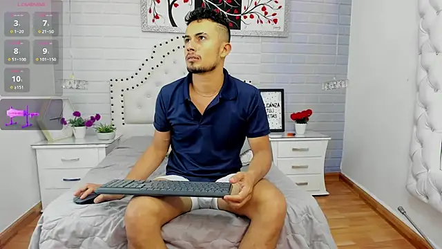 Valentiinoss online show from 14, 11, 2025