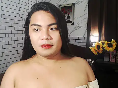 Snapshot of TSbrianaHugeCock chatting on 3, 10, 2025 TSbrianaHugeCock online show from 3, 10, 2025