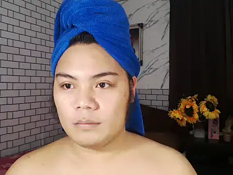 Snapshot of TSbrianaHugeCock chatting on 18, 10, 2025 TSbrianaHugeCock online show from 18, 10, 2025