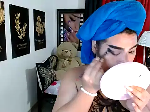 Snapshot of TSbrianaHugeCock chatting on 4, 5, 2026 TSbrianaHugeCock online show from 4, 5, 2026