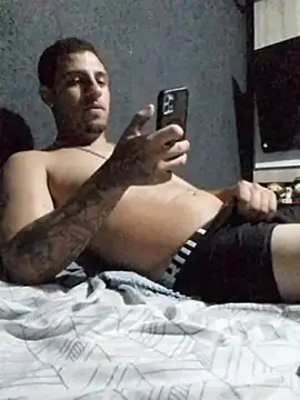 Snapshot of o-theus chatting on 4, 2, 2026 o-theus online show from 4, 2, 2026