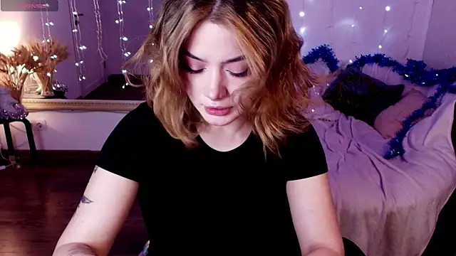 Dark Moni online show from 14, 12, 2025