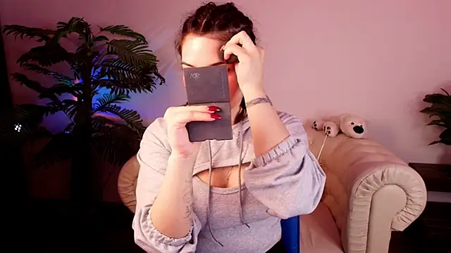 Snapshot of Dark_Moni chatting on 18, 2, 2026 Dark Moni online show from 18, 2, 2026