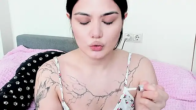 Dark Moni online show from 18, 4, 2026