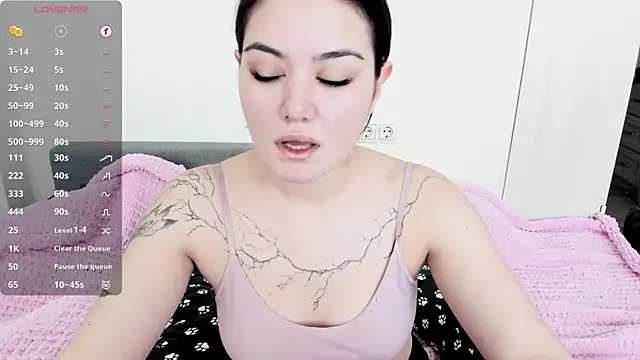 Snapshot of Dark_Moni chatting on 23, 4, 2026 Dark Moni online show from 23, 4, 2026