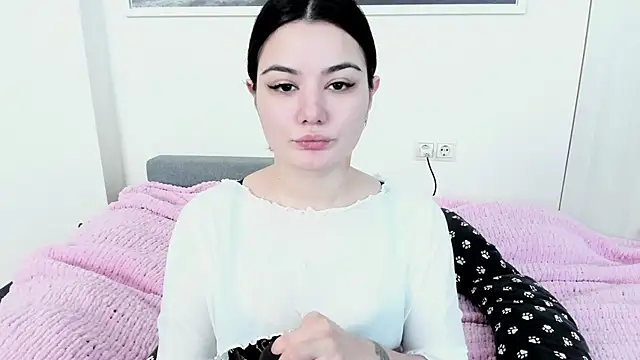 Snapshot of Dark_Moni chatting on 24, 4, 2026 Dark Moni online show from 24, 4, 2026
