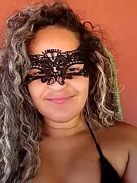 RaphinhaSanches online show from 10, 11, 2025