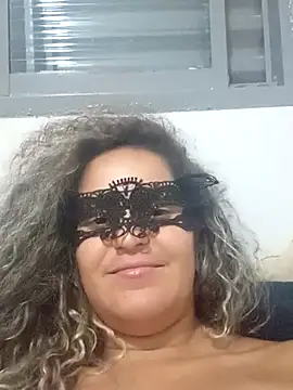 RaphinhaSanches online show from 4, 12, 2025