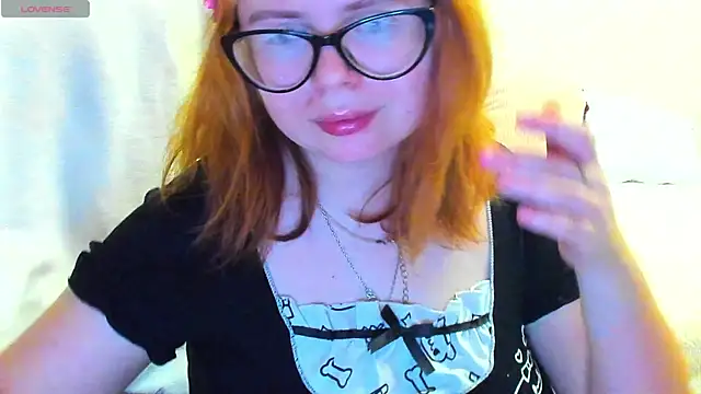 MilisaSweet777 online show from 6, 2, 2026