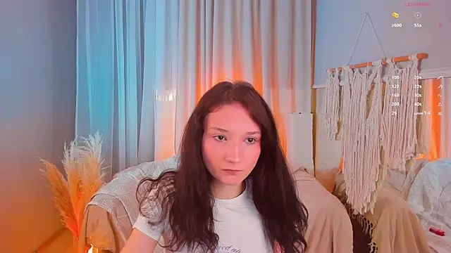 MilliMouse online show from 8, 9, 2025