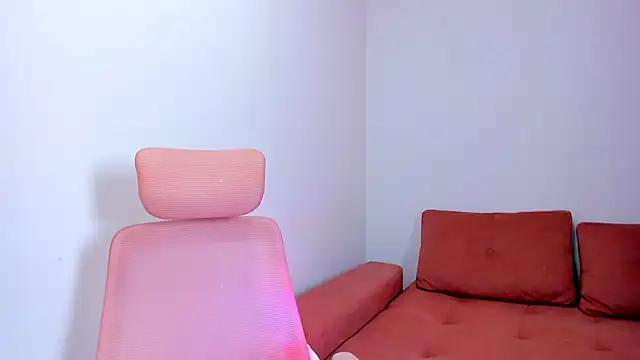 Emiss Jones online show from 20, 3, 2026