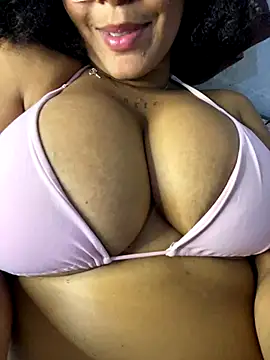 Snapshot of afrodeusa chatting on 12, 9, 2025 afrodeusa online show from 12, 9, 2025