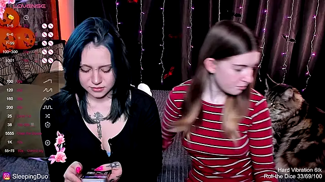 Threesomebabes online show from 23, 10, 2025