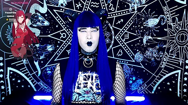 naomi satan online show from 23, 10, 2025