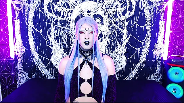 Snapshot of naomi_satan chatting on 24, 4, 2026 naomi satan online show from 24, 4, 2026