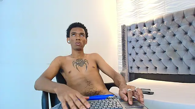 Snapshot of nero_reyd chatting on 9, 7, 2026 nero reyd online show from 9, 7, 2026