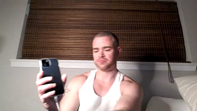 Snapshot of Dallasbest214 chatting on 9, 11, 2025 Dallasbest214 online show from 9, 11, 2025