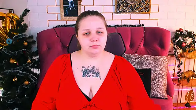 Snapshot of SladaDell chatting on 23, 12, 2025 SladaDell online show from 23, 12, 2025