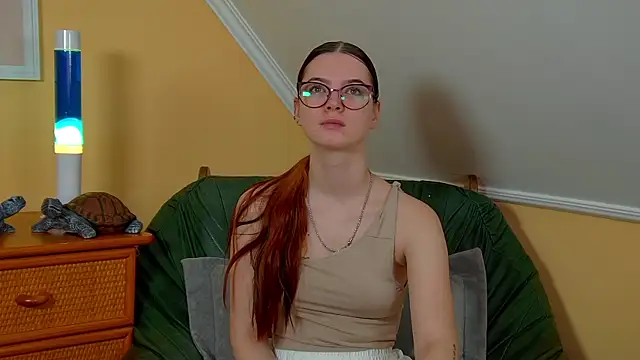 Snapshot of MelissaMays chatting on 7, 10, 2025 MelissaMays online show from 7, 10, 2025