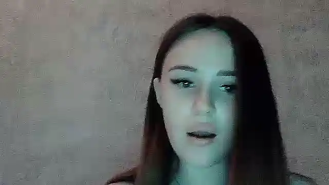 Snapshot of SweetLoraa chatting on 12, 6, 2026 SweetLoraa online show from 12, 6, 2026
