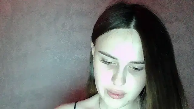 Snapshot of SweetLoraa chatting on 28, 6, 2026 SweetLoraa online show from 28, 6, 2026