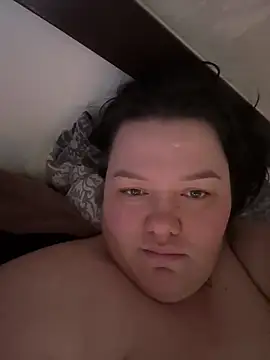 Snapshot of SunnyLeila2101 chatting on 25, 2, 2026 SunnyLeila2101 online show from 25, 2, 2026