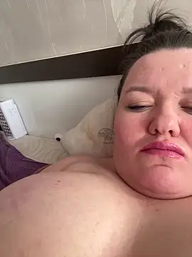 Snapshot of SunnyLeila2101 chatting on 7, 3, 2026 SunnyLeila2101 online show from 7, 3, 2026